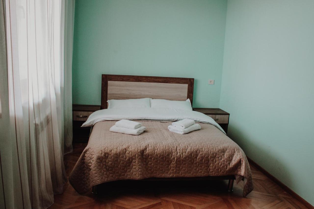 Big House Otel Tiflis Dış mekan fotoğraf