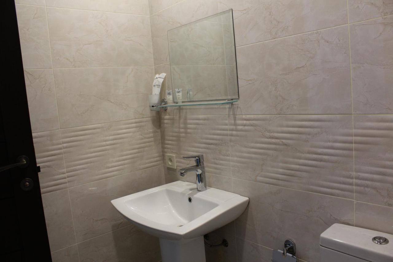 Big House Otel Tiflis Dış mekan fotoğraf