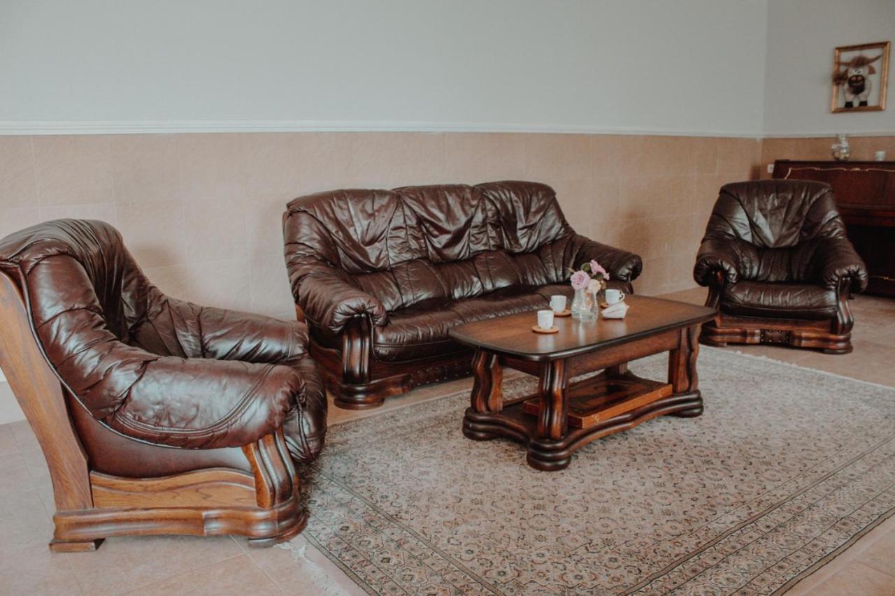 Big House Otel Tiflis Dış mekan fotoğraf