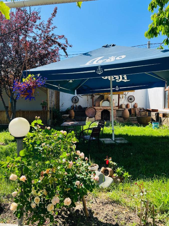 Big House Otel Tiflis Dış mekan fotoğraf