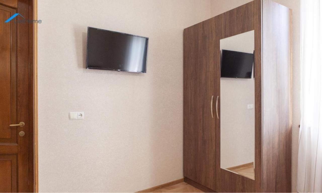 Big House Otel Tiflis Dış mekan fotoğraf